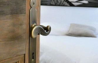 Elegant, Spacious Apartment in Historic Center of Tournon - Foto 10