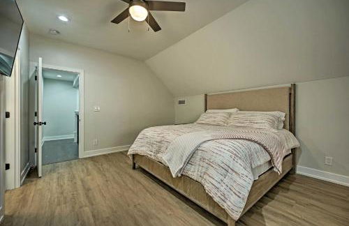 Luxury Family Home with Deck, Swim Spa and Grill! - Foto 15