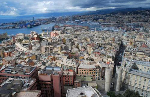 Lily's House, terrace and FREE Parking near Harbor - Photo 23