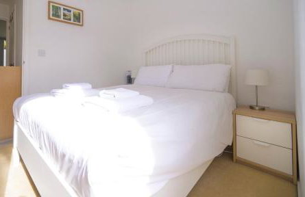 Escape to a Clifftop Chalet with pool and tennis onsite - 1A Kingsdown Holiday Park - Foto 20