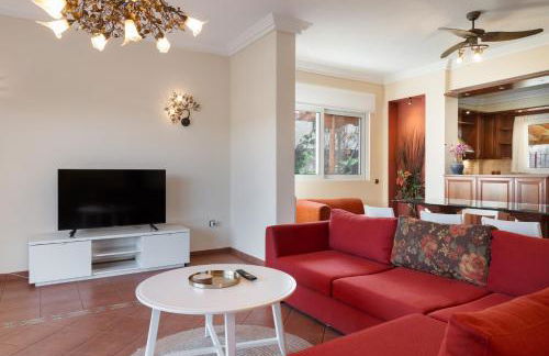 Phoceus Poolfront Grande Villa - Foto 23