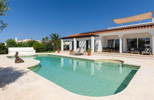 Villa Maravilla with HEATABLE pool ROOFTOPbar with sea views - Foto 1