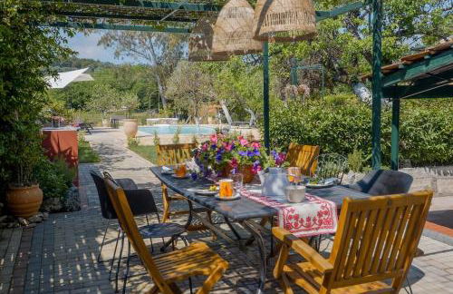 The Red House in Dassia - Foto 15