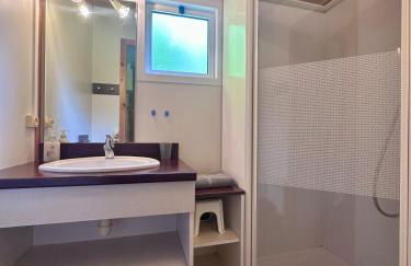 Chalet de 4 pers - Lac de Miel à 500m - Beynat - Parking Piscine - Foto 16