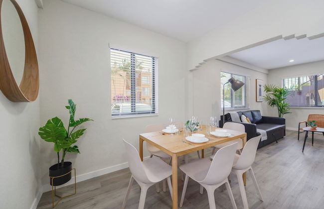 Amazing Experience in Calle Ocho - Photo 17