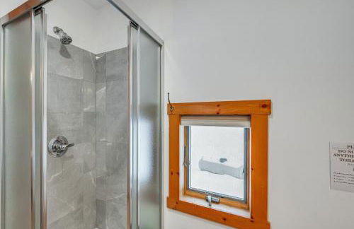 2BR Hilltop Retreat on 12 Acres! VAST Trail Access - Foto 24