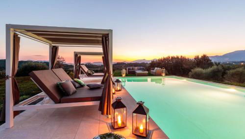 LOSE THE WORLD. FIND YOURSELF. VILLA DUEMANI, 8 BEDROOMS, PANORAMIC POOL & SPA - Foto 2, Other