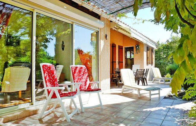Holiday Home With Private Pool in Bedoin - Photo 26