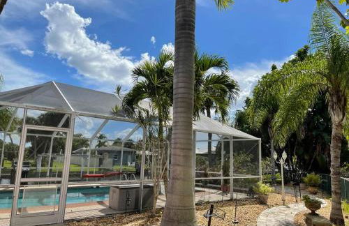 Heated Pool Paradise, Gulf Access, Pet Friendly - Photo 13