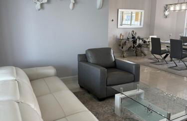 Villa Sunshine Elegant and Modern 4BR Pool House - Foto 7