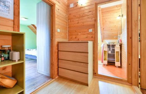 Amazing Home In Pustodol With Sauna - Photo 24