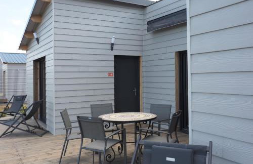 Les Lodges du Revermont - Foto 17
