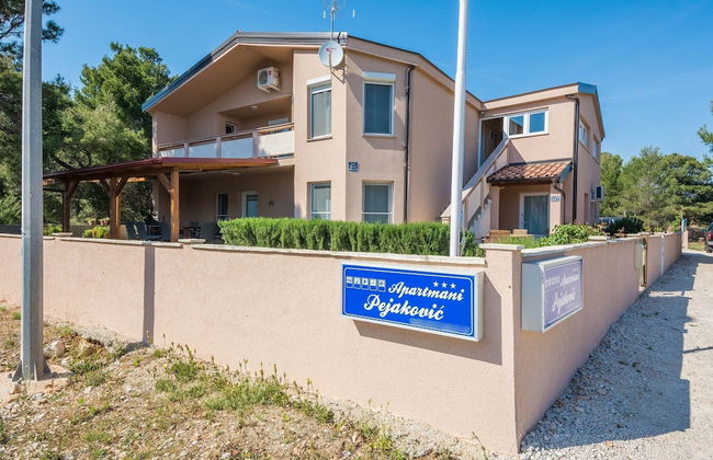 Apartments Zaklina - Foto 1