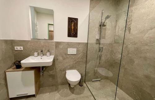 NEU Goldstadt Gallery City Suite Zentrum Pforzheim am Schlössle - Foto 5