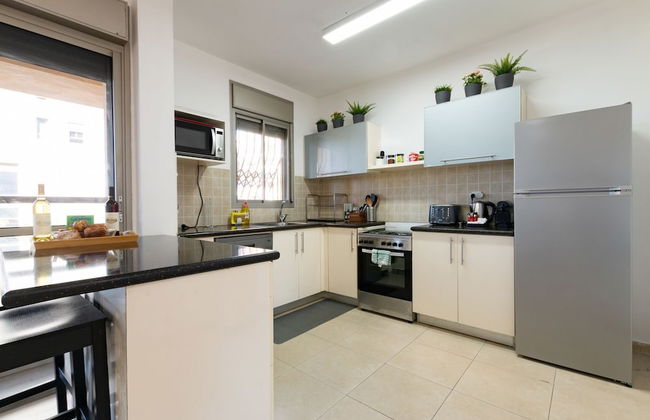 Stylish & Cozy Seaview Vacation APT - Foto 10