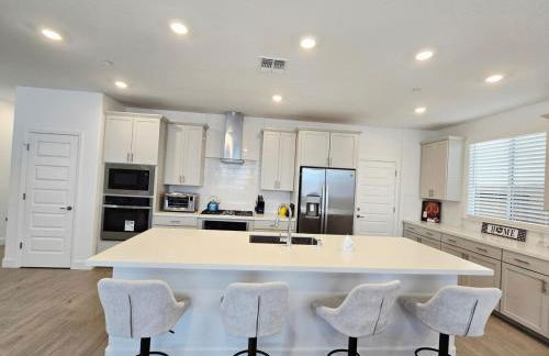 Beautiful Roseville Home - Quiet Neighborhood - Near Galleria Mall - Foto 11