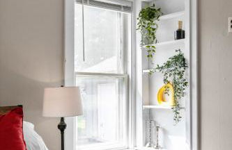 Roomy Central Hub, Games, Fire Pit & Downtown Fun - Foto 32