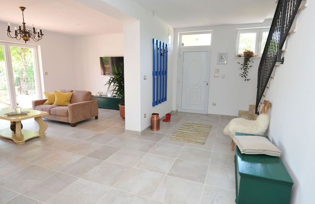 Villa in Tijarica With Private Pool - Foto 14