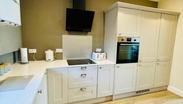 HomeDecor Cottages - The Sands Cottage - Foto 5, stove, dishwasher, toaster