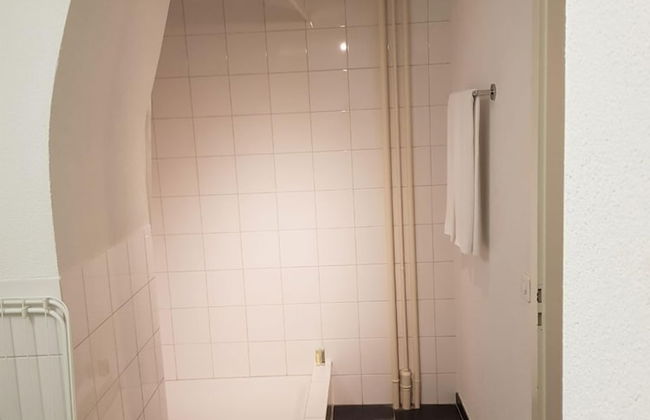 Stylish Apartment in the Heart of Zug by Airhome - Foto 38