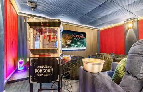 Heated Pool, Hot Tub, Mini Golf, Theater-Sleeps 28 - Foto 30