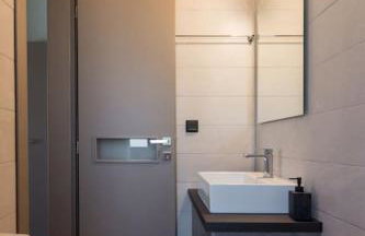 Elegant House with Private Pool - Foto 30