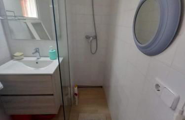 NIUMAR Acogedor apartamento muy luminoso con terraza - Photo 3