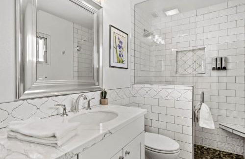 3 BDR Desert Oasis in the Heart of Palm Springs! - Foto 56