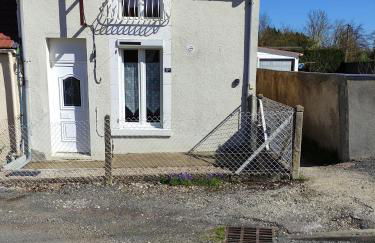 Maisonnette rénovée à 5 mn du centre ville - Foto 17