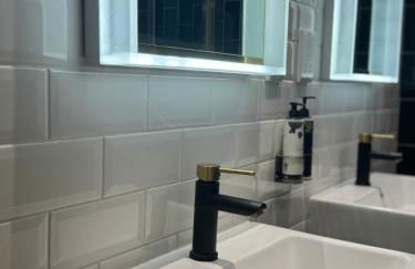 Hot Bath House - Foto 8