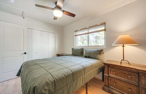 Panoramic Lake Views! Elegant Marble Falls Home - Foto 15