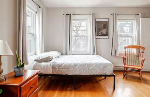 NEW! Family-Friendly Getaway -1 Mi to Dtwn Salem w Roof Deck & Tiki Bar - Foto 33