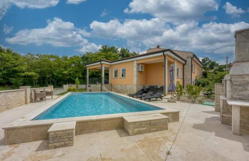 Villa Ravina - Photo 2