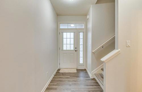 Close to Main Street Townhome in Zionsville - Foto 11