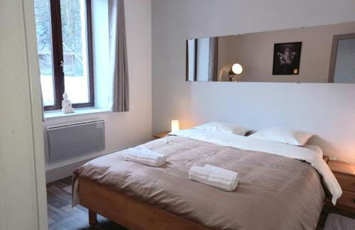 Appartement Les Iris, au calme, proche du centre - Foto 1