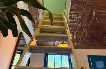 Vintage Lovers` Cabin with Jacuzzi & Lake Access - Foto 43