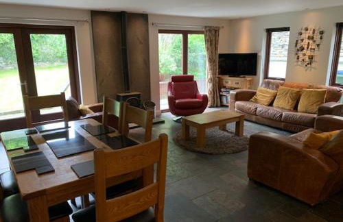 Kingston House - Photo 2