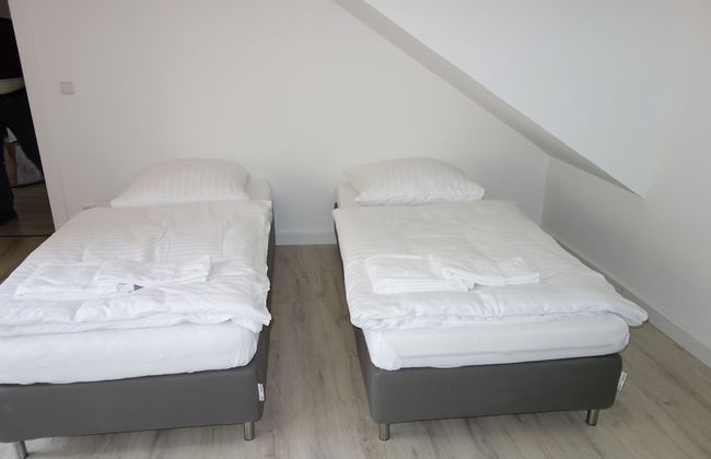 Spacious House - Photo 12