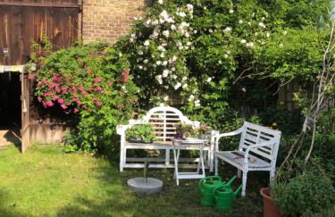 Gartenblick im Schwalbennest - Foto 20