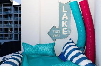 Topsider Condo w/ Stunning Lake Views, Shuffleboard & King Beds - Foto 36