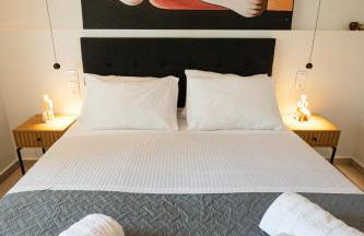 SEMIRAMIS Luxury Apartments - Photo 13