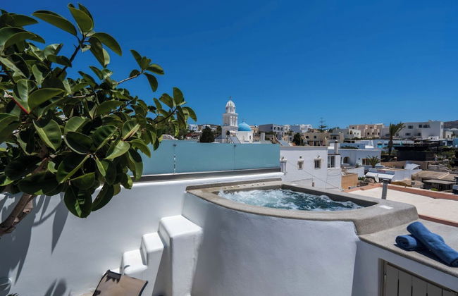 Yiota Collection 4 Suites & 4 Prive Jacuzzi - Foto 67