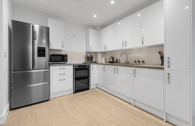 London - 1 Bed Apartment - Sleeps 2 - Long Stays - Foto 3