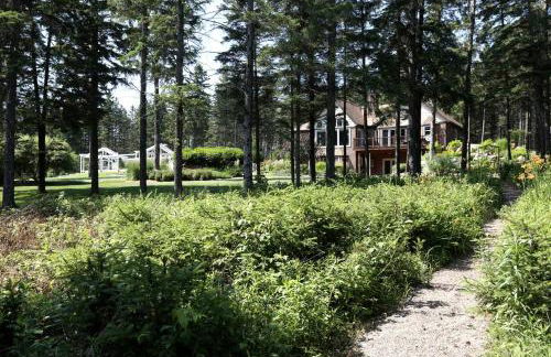 Four-Bedroom Luxury Vacation Rental on 80 Private Acres near Granite Peak, Wisconsin - Foto 7