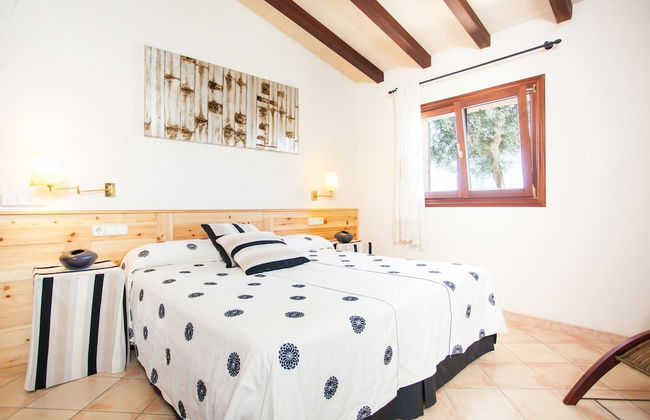 Sa Font in Petra With 3 Bedrooms and 2 Bathrooms - Photo 22