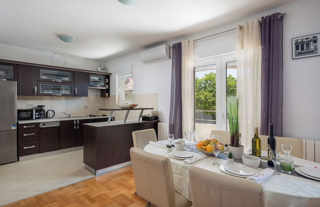 Sunshine Holiday Home - Foto 38