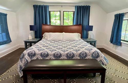 Historic Bulldog Bungalow - Foto 21