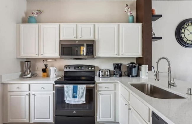 Beautiful Townhome at Lake Barkley With Pool View! - Foto 13