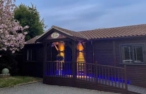 Orchard Retreat Staycation - Foto 26