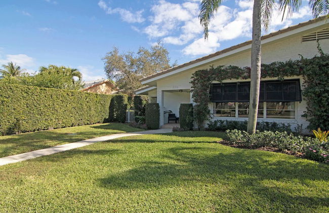 La Casa Blanca Minutes From the Beach! - Foto 25